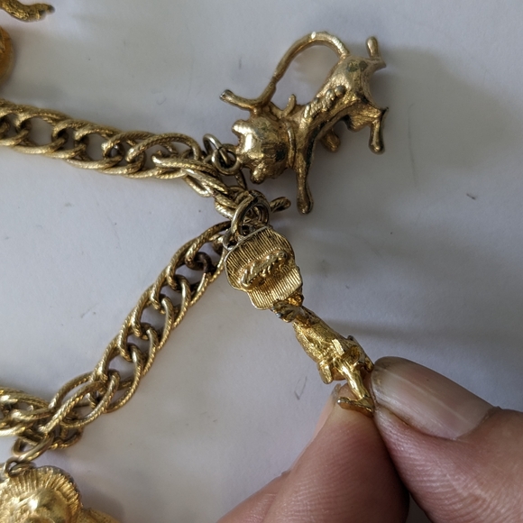 VTG 60'S KELLOGG'S RICE CRISPY ELVES, TONY THE TIGER & OGG CAVEMAN GOLD TONE - Picture 7 of 11